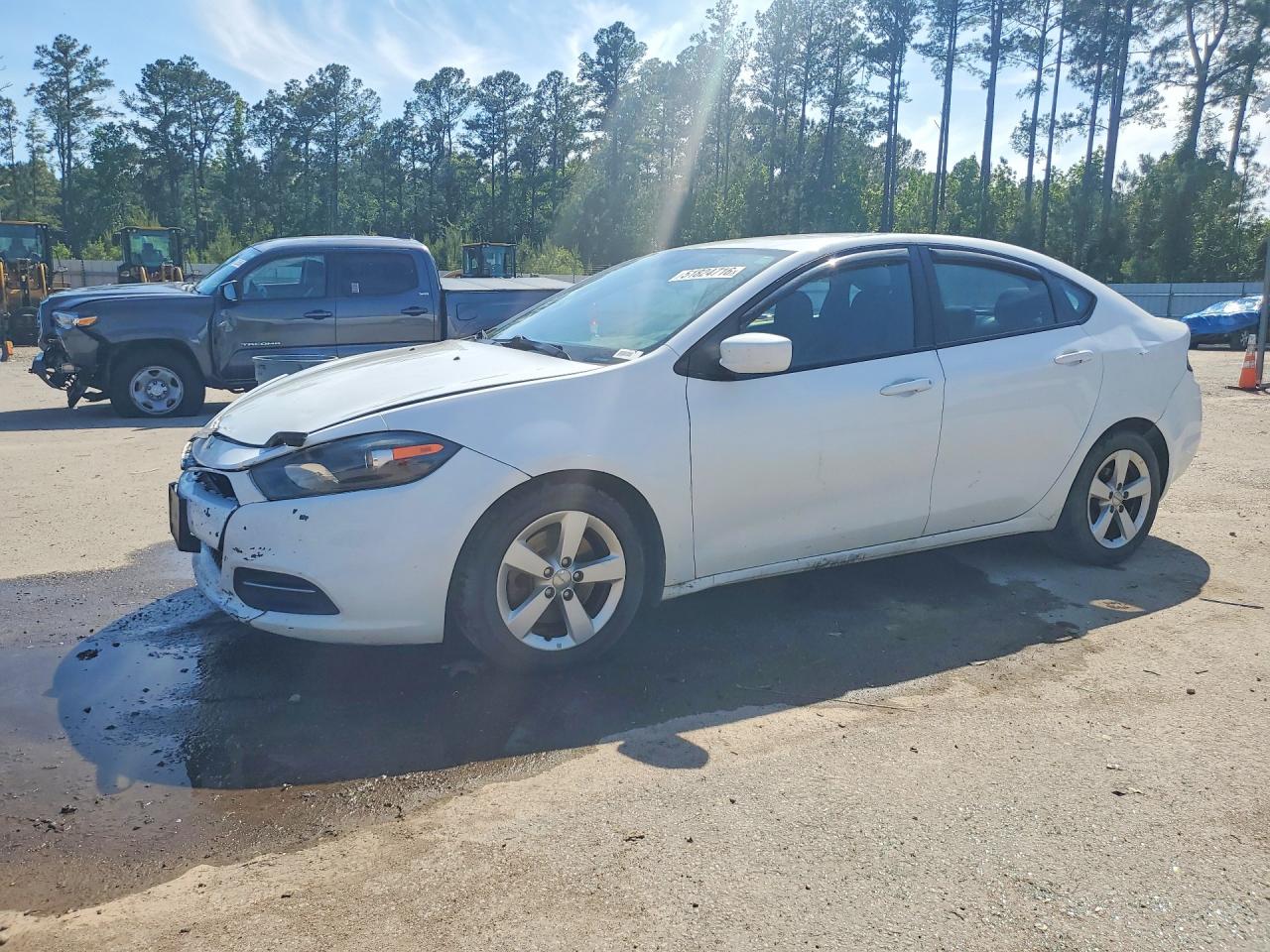 2015 DODGE DART