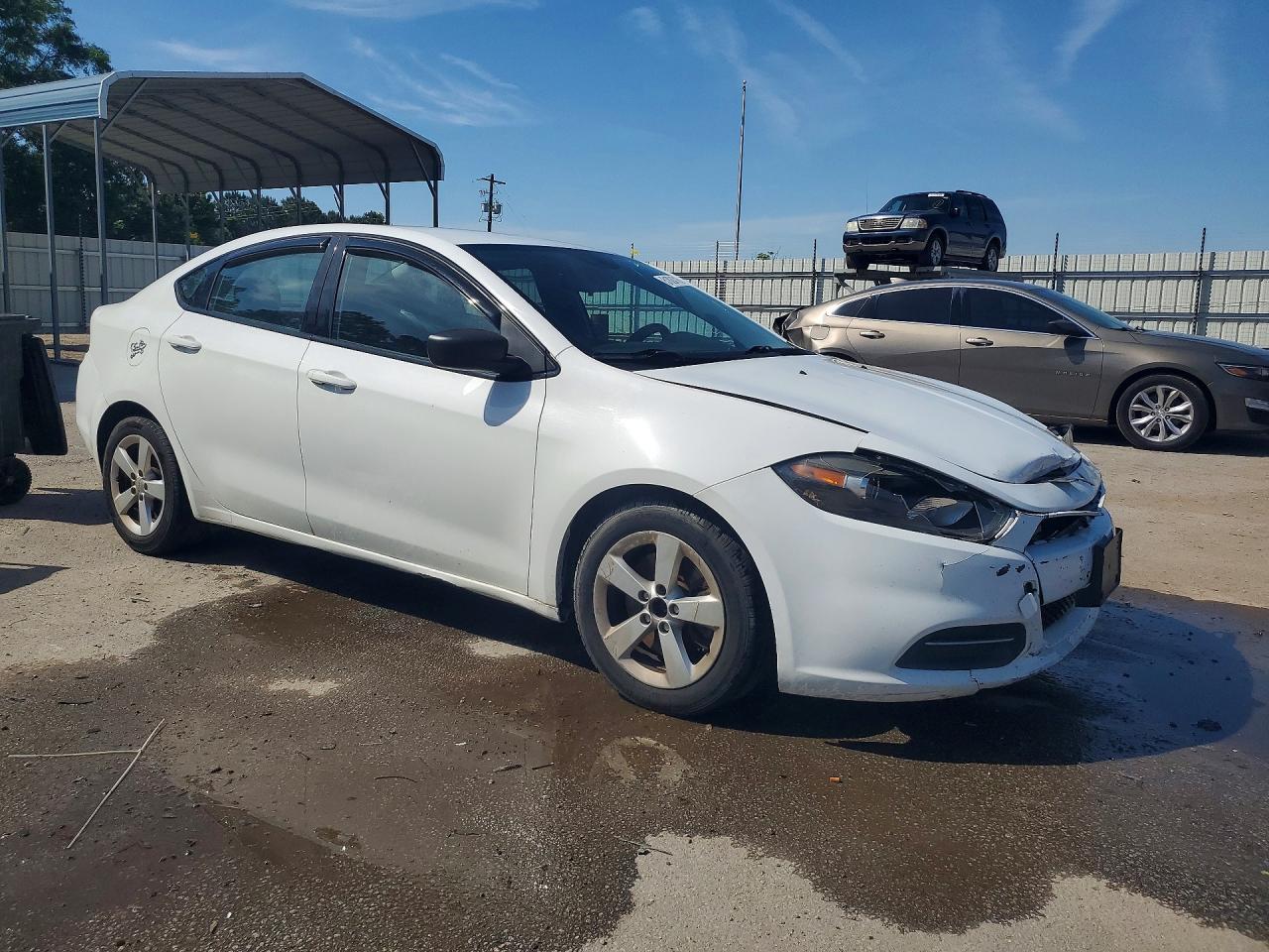 2015 DODGE DART SXT photo 4