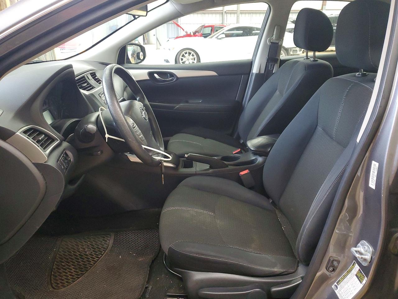 2016 NISSAN SENTRA S photo 7