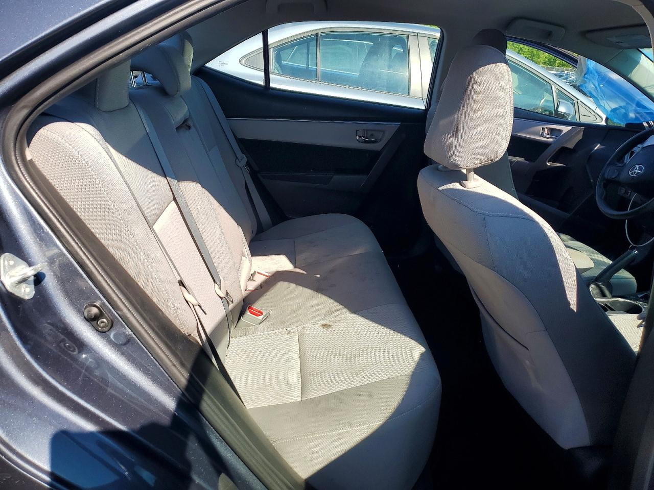 2016 TOYOTA COROLLA LE photo 28