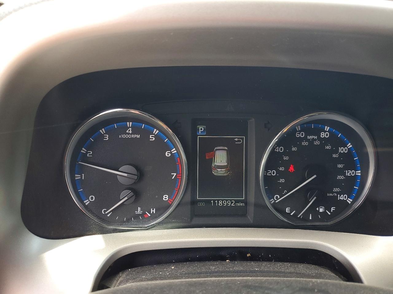 2016 TOYOTA RAV4 XLE photo 25