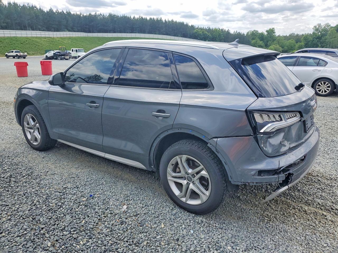 2018 AUDI Q5 PREMIUM photo 4