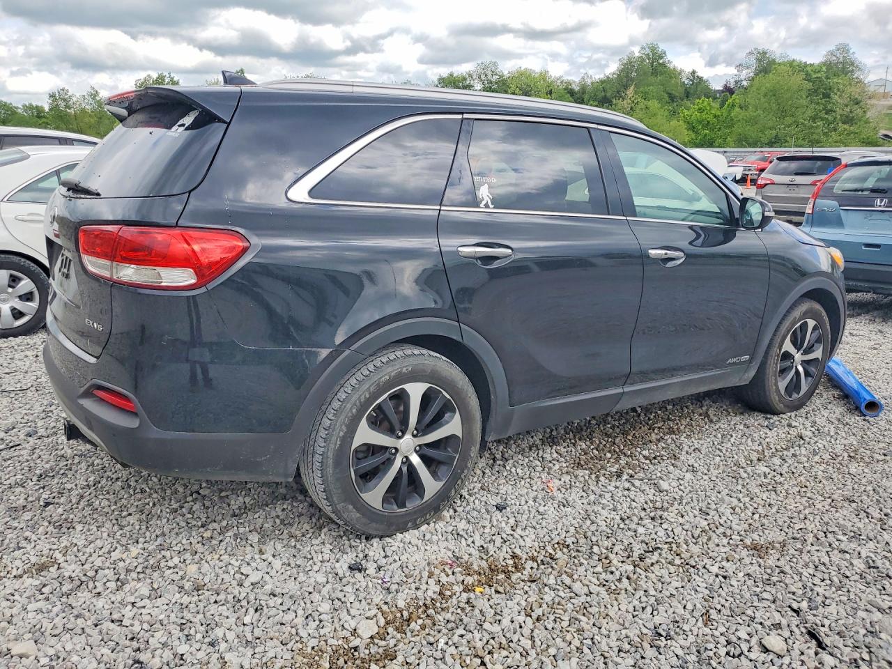2017 KIA SORENTO EX photo 5