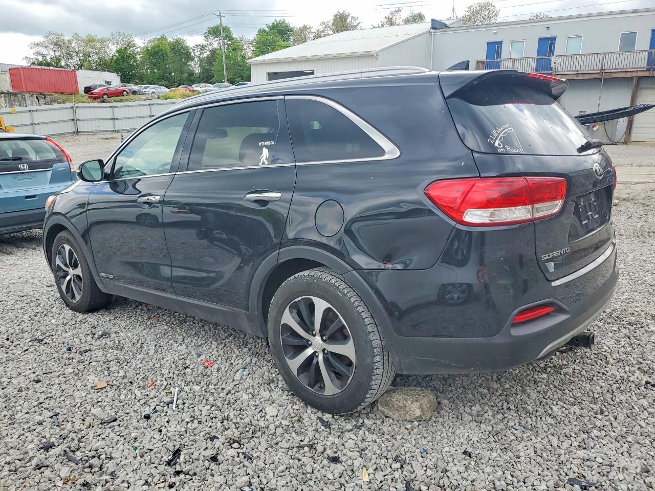 2017 KIA SORENTO EX photo 3