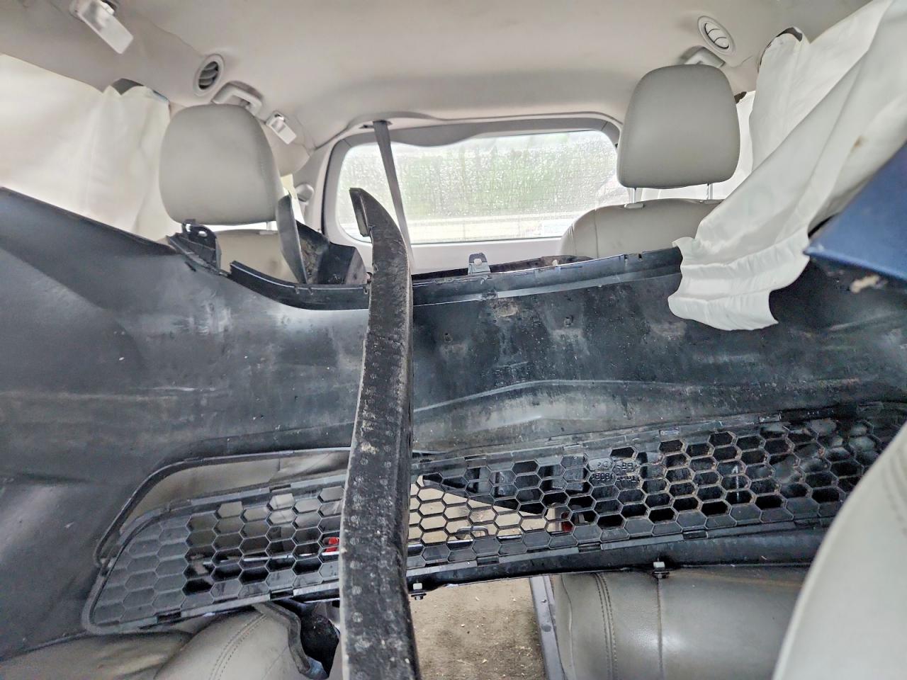 2017 TOYOTA SIENNA XLE PREMIUM 7-PASSENGER photo 19