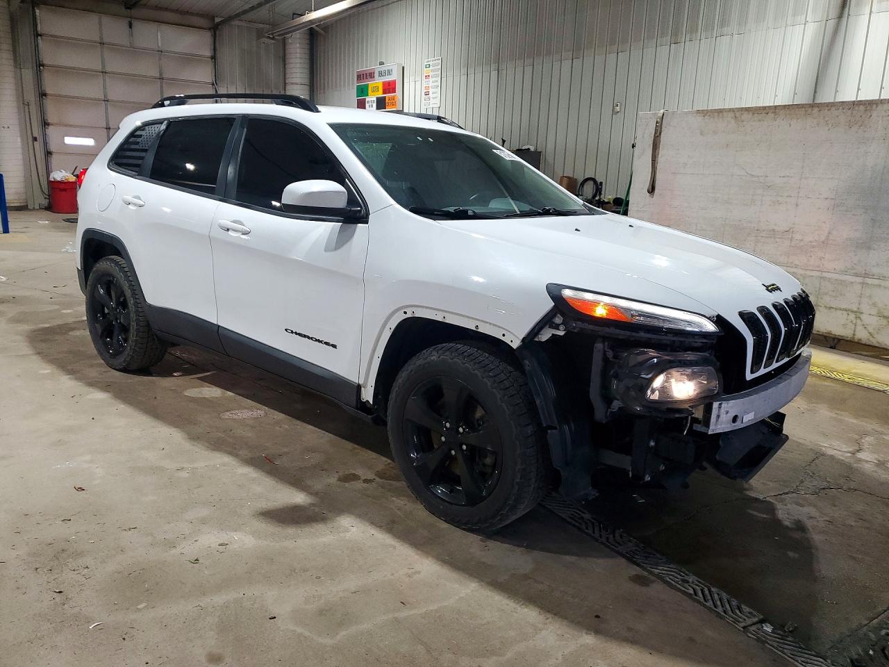 2015 JEEP CHEROKEE LATITUDE photo 7
