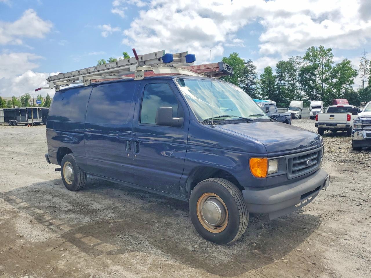 2004 FORD ECONOLINE E250 VAN photo 10