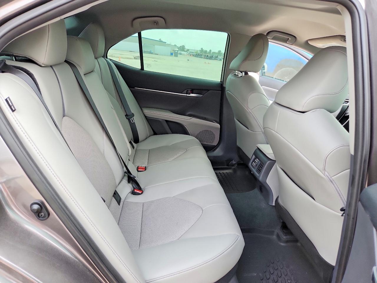 2024 TOYOTA CAMRY XSE photo 19