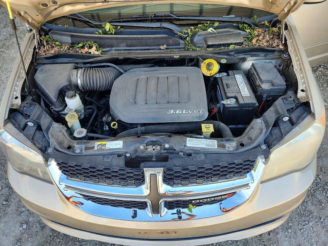 2015 DODGE GRAND CARAVAN SXT photo 12