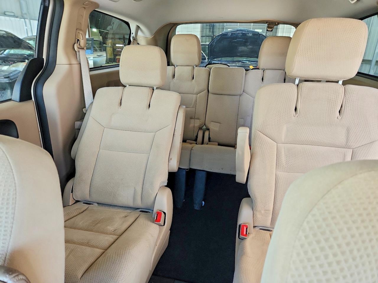 2015 DODGE GRAND CARAVAN SXT photo 10
