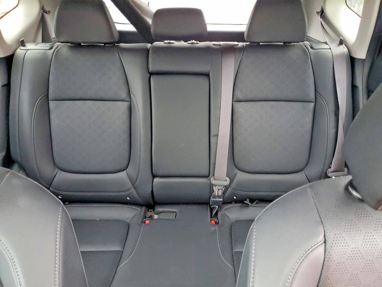 2023 KIA SELTOS SX photo 19
