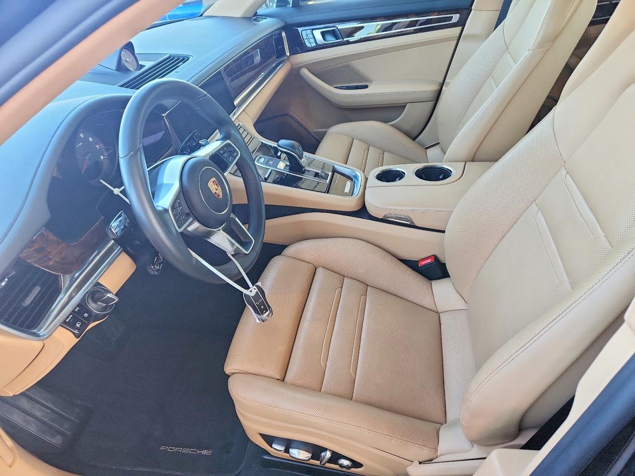 2018 PORSCHE PANAMERA 4 photo 19