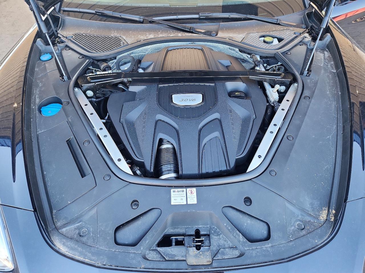2018 PORSCHE PANAMERA 4 photo 31