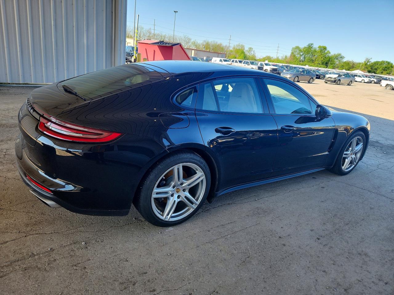 2018 PORSCHE PANAMERA 4 photo 7