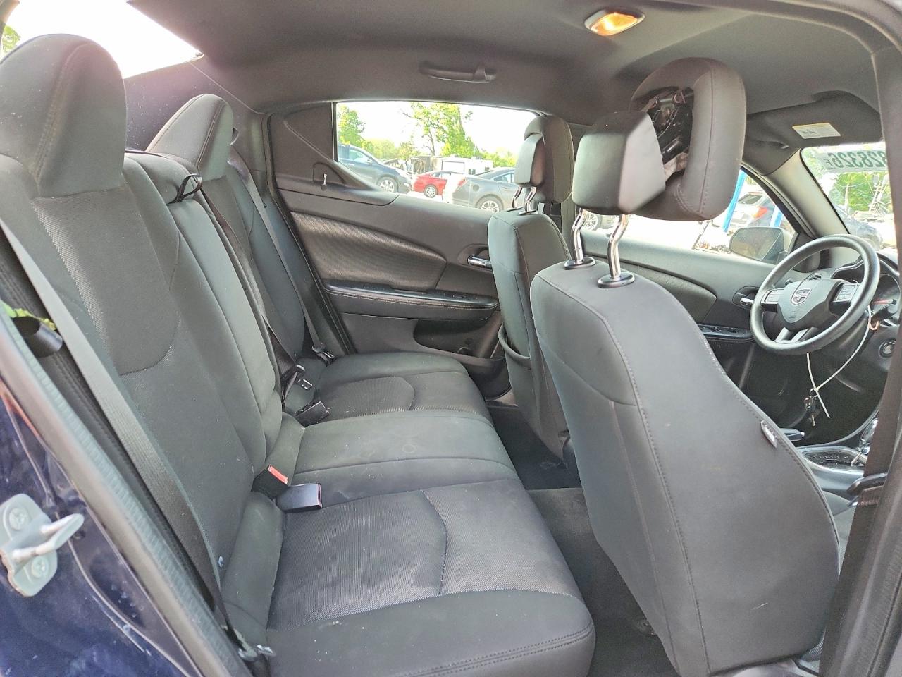 2014 DODGE AVENGER SE photo 10