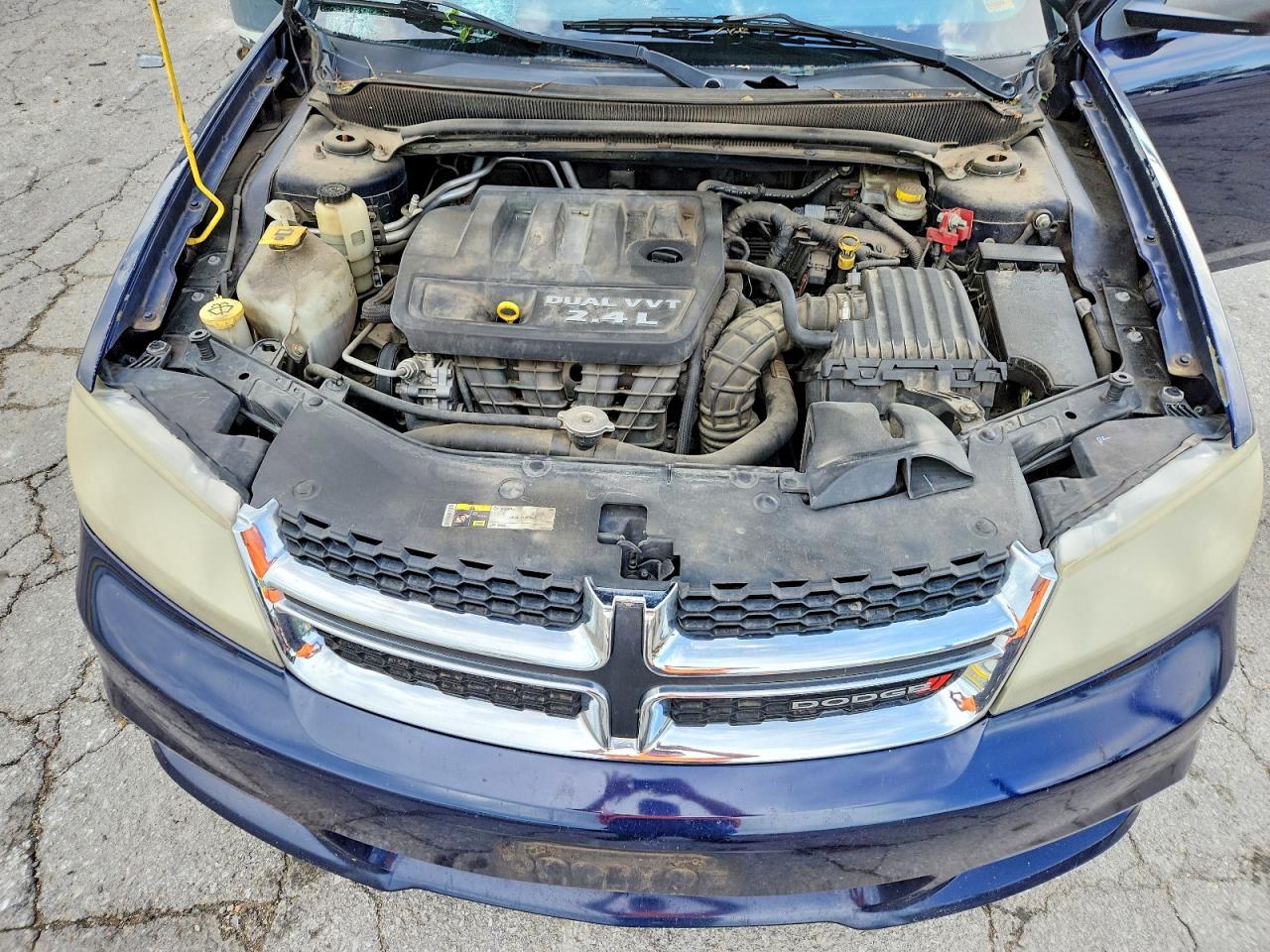2014 DODGE AVENGER SE photo 11