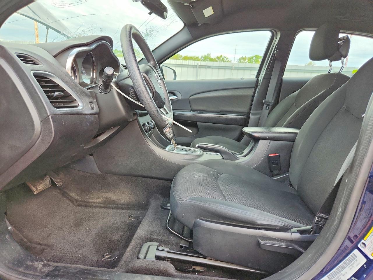 2014 DODGE AVENGER SE photo 7