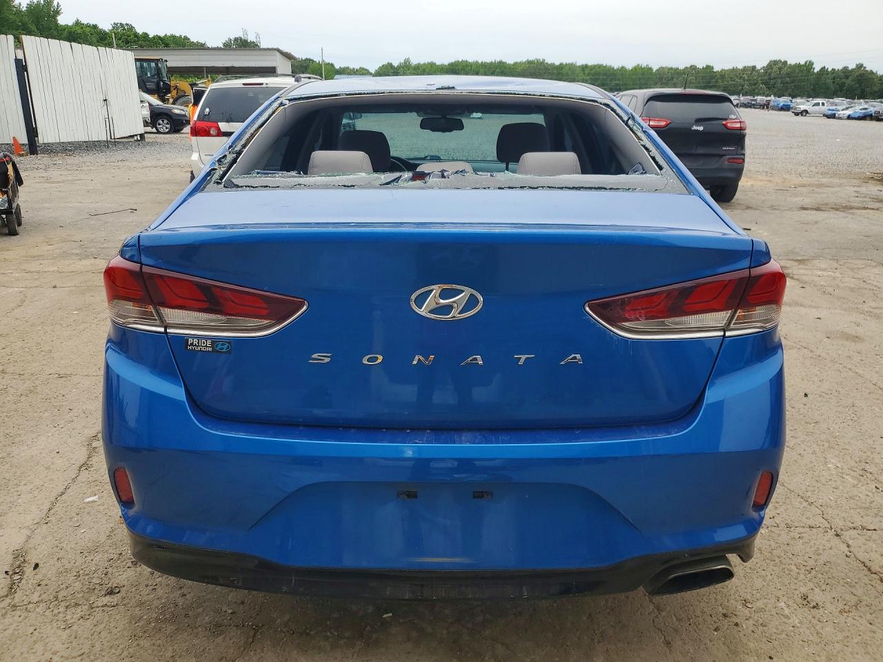 2018 HYUNDAI SONATA SEL photo 16
