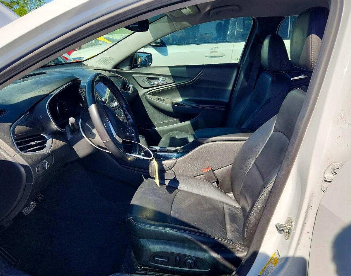 2018 CHEVROLET MALIBU LT photo 7