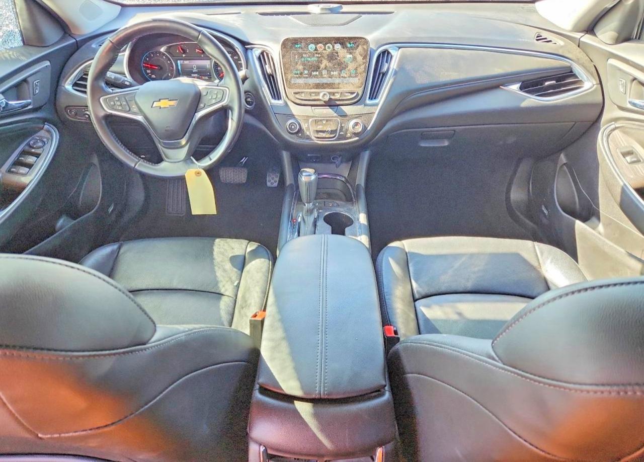 2018 CHEVROLET MALIBU LT photo 8