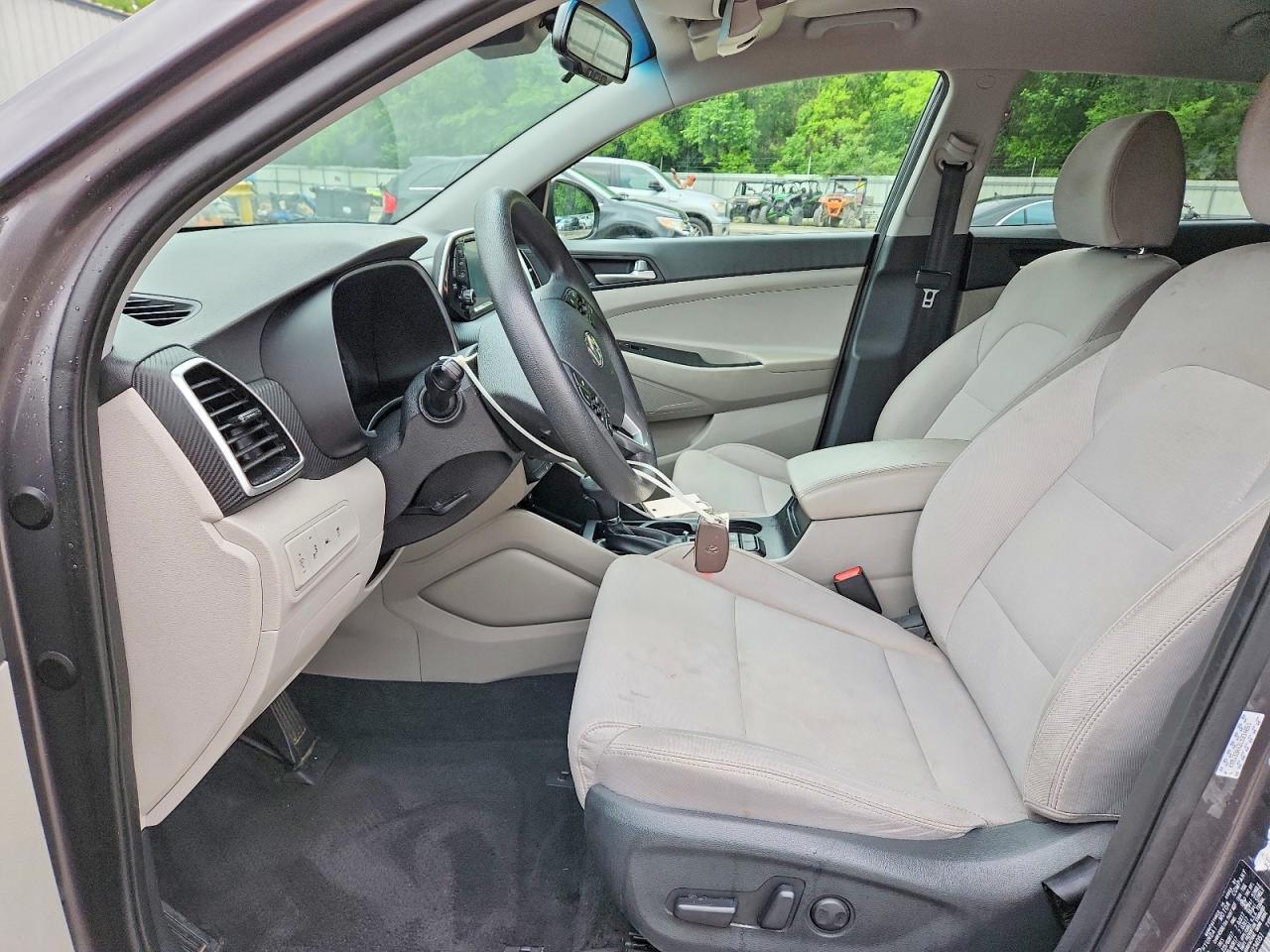 2020 HYUNDAI TUCSON VALUE photo 19