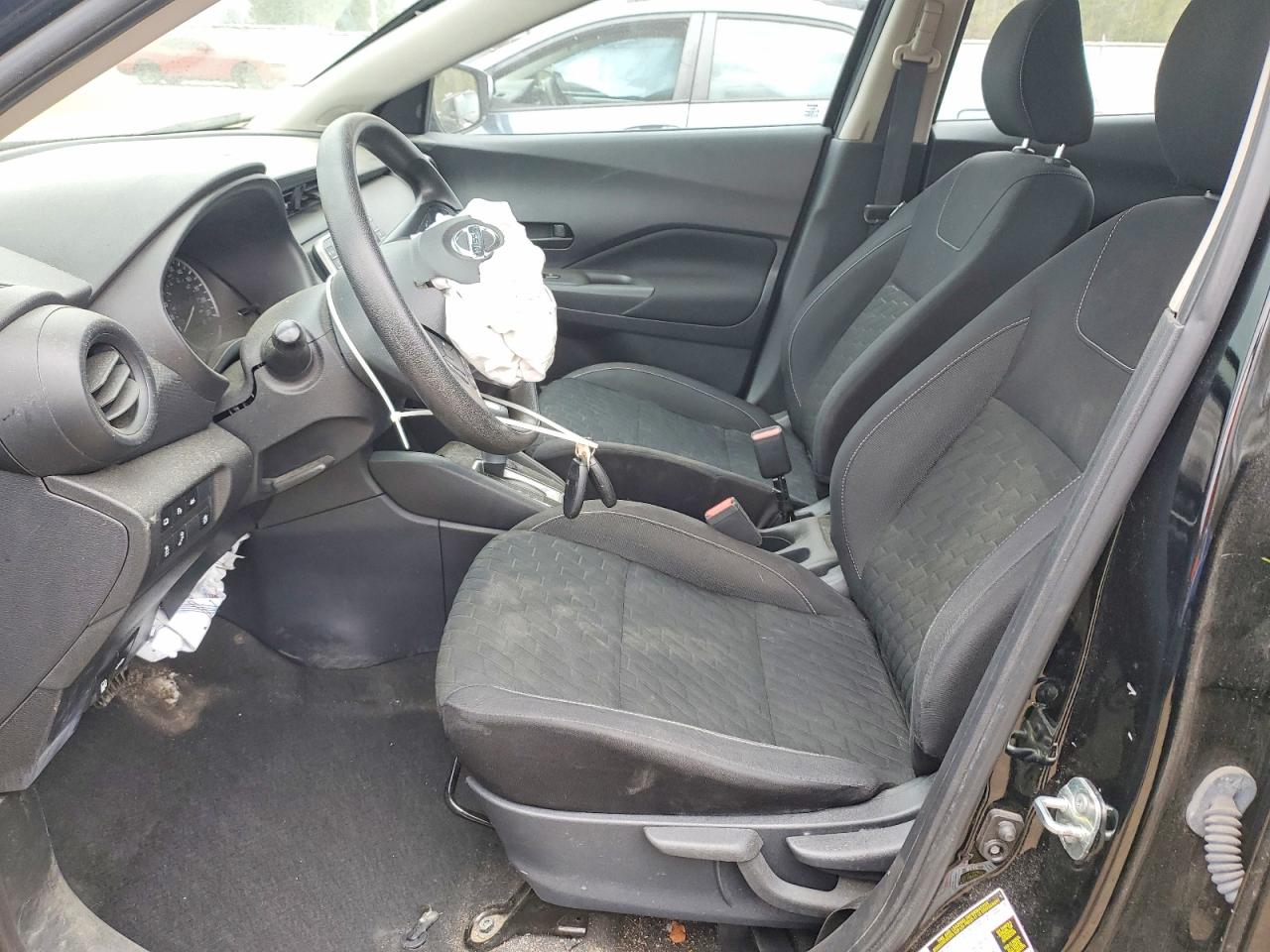2021 NISSAN KICKS S photo 19