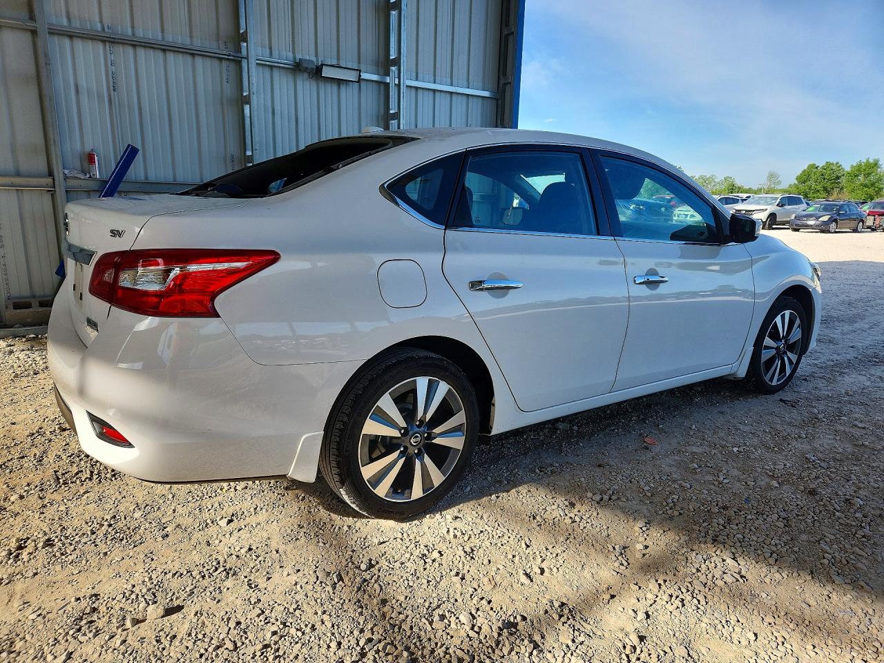 2019 NISSAN SENTRA SV photo 5