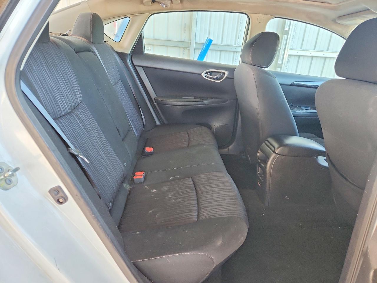 2019 NISSAN SENTRA SV photo 19