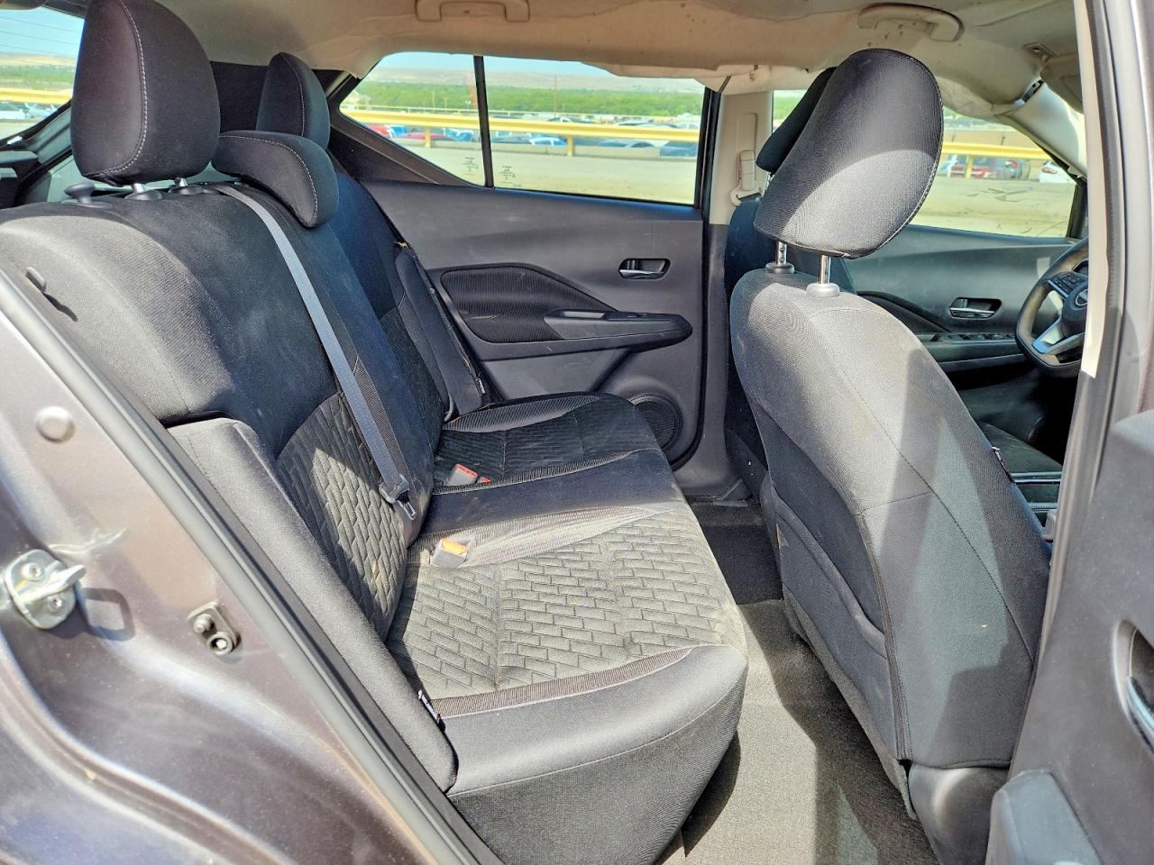 2023 NISSAN KICKS SV photo 19