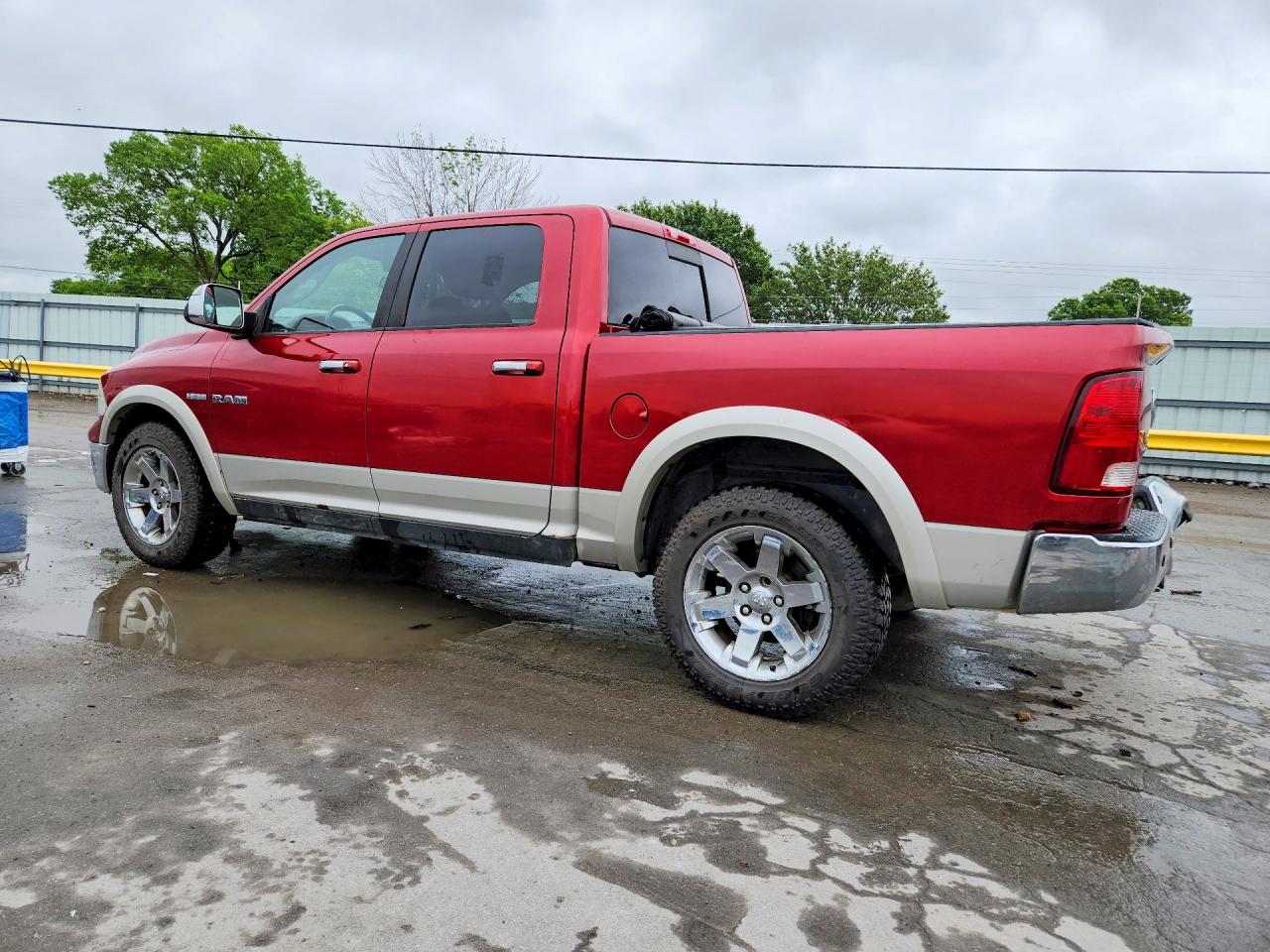 2010 DODGE RAM 1500 photo 4