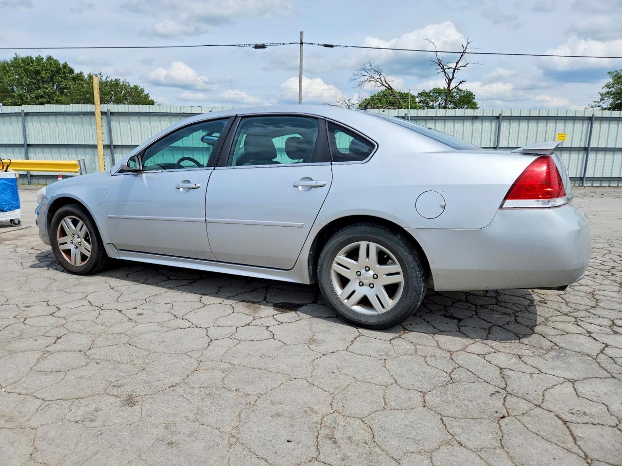 2012 CHEVROLET IMPALA LT photo 4
