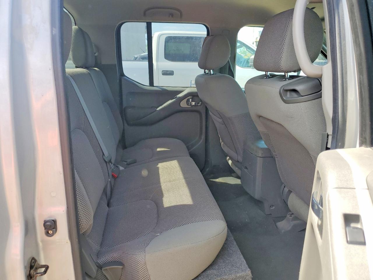 2008 NISSAN FRONTIER SE V6 photo 28
