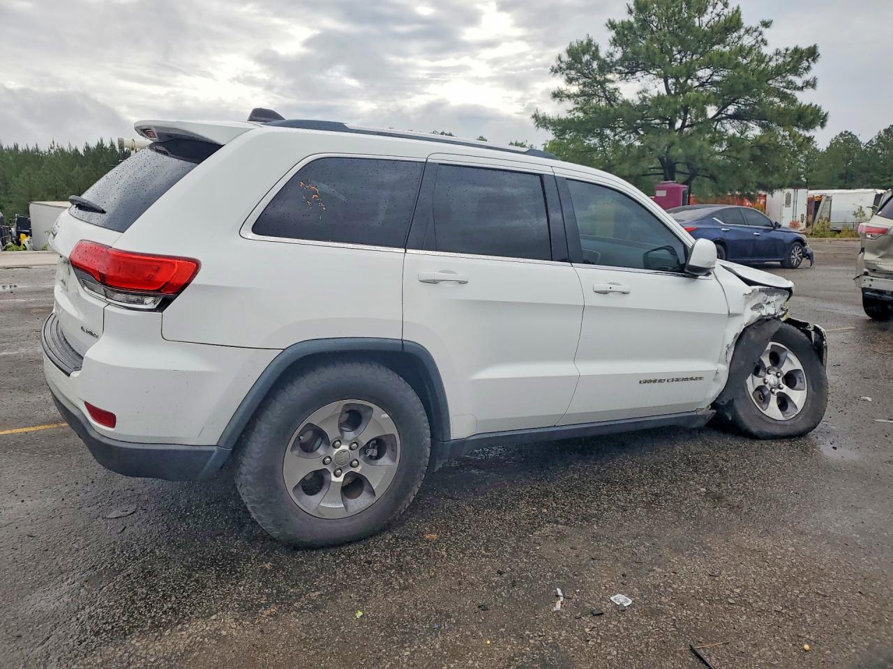 2015 JEEP GRAND CHEROKEE LAREDO photo 7