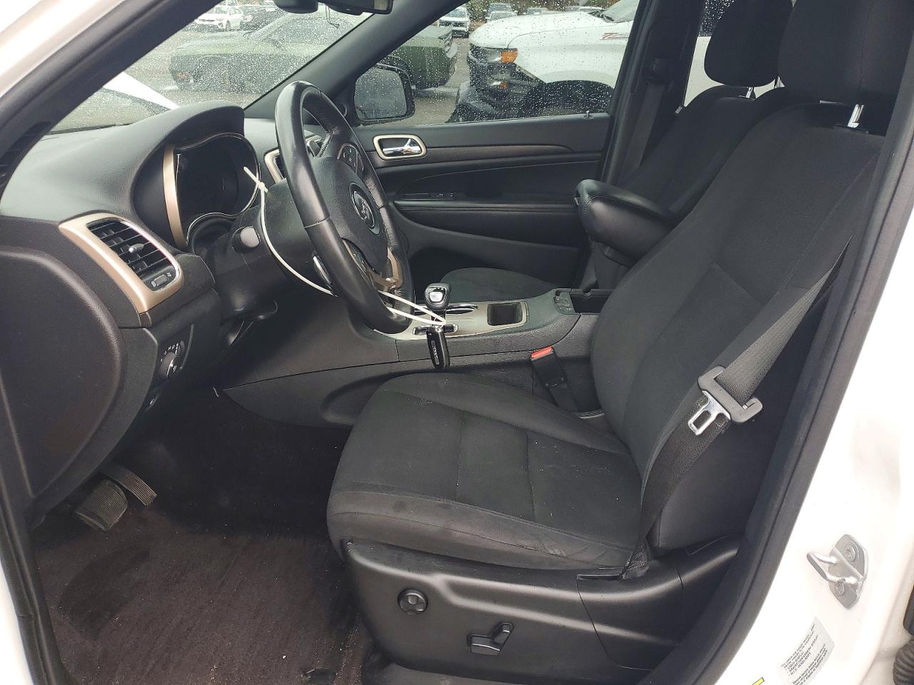 2015 JEEP GRAND CHEROKEE LAREDO photo 19