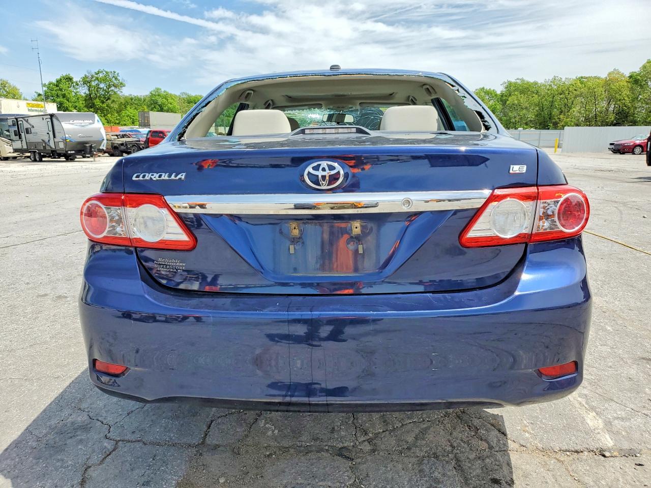 2012 TOYOTA COROLLA LE photo 6