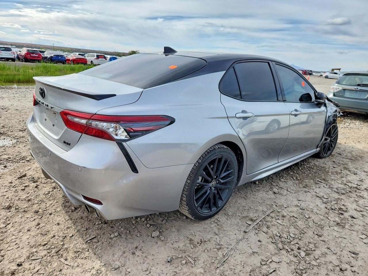 2023 TOYOTA CAMRY XSE V6 photo 7