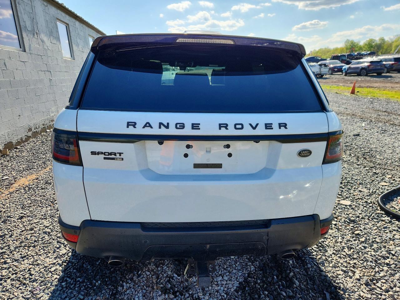 2014 LAND ROVER RANGE ROVER SPORT HSE photo 16