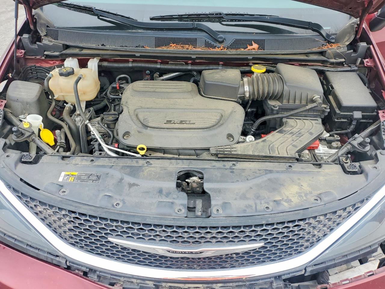 2021 CHRYSLER VOYAGER LXI photo 23