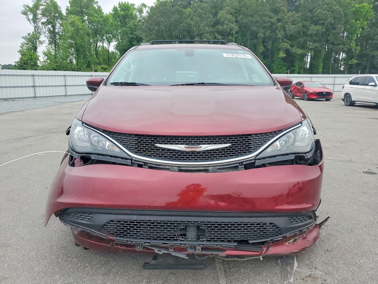 2021 CHRYSLER VOYAGER LXI photo 9