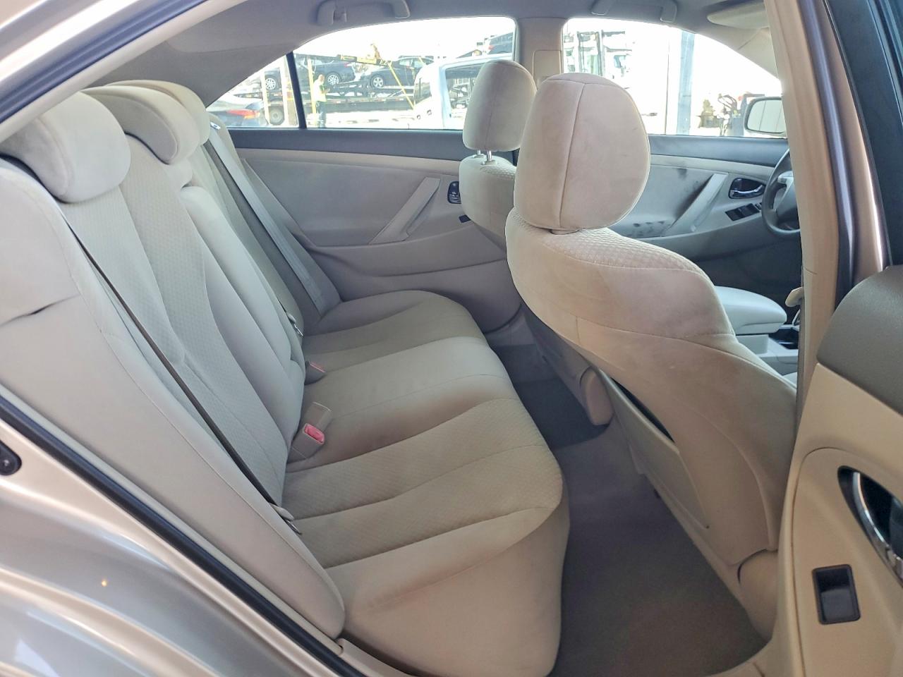 2007 TOYOTA CAMRY LE photo 19
