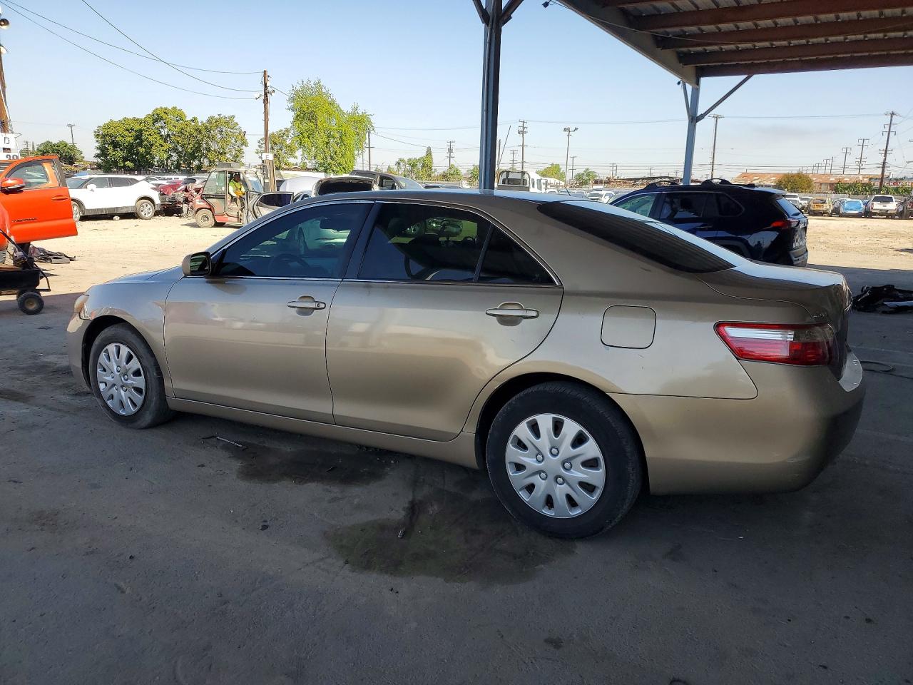2007 TOYOTA CAMRY LE photo 3