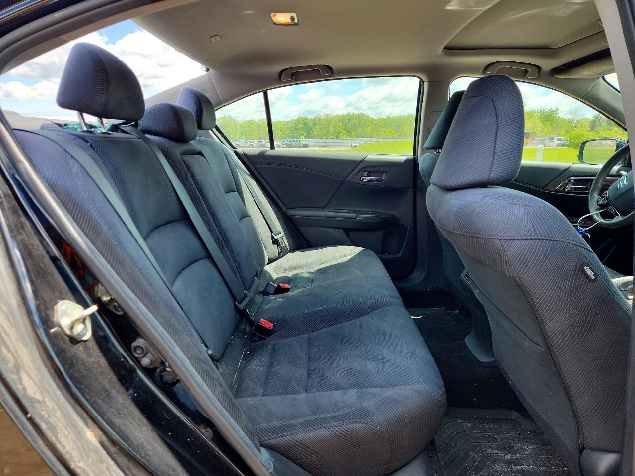 2016 HONDA ACCORD EX photo 19