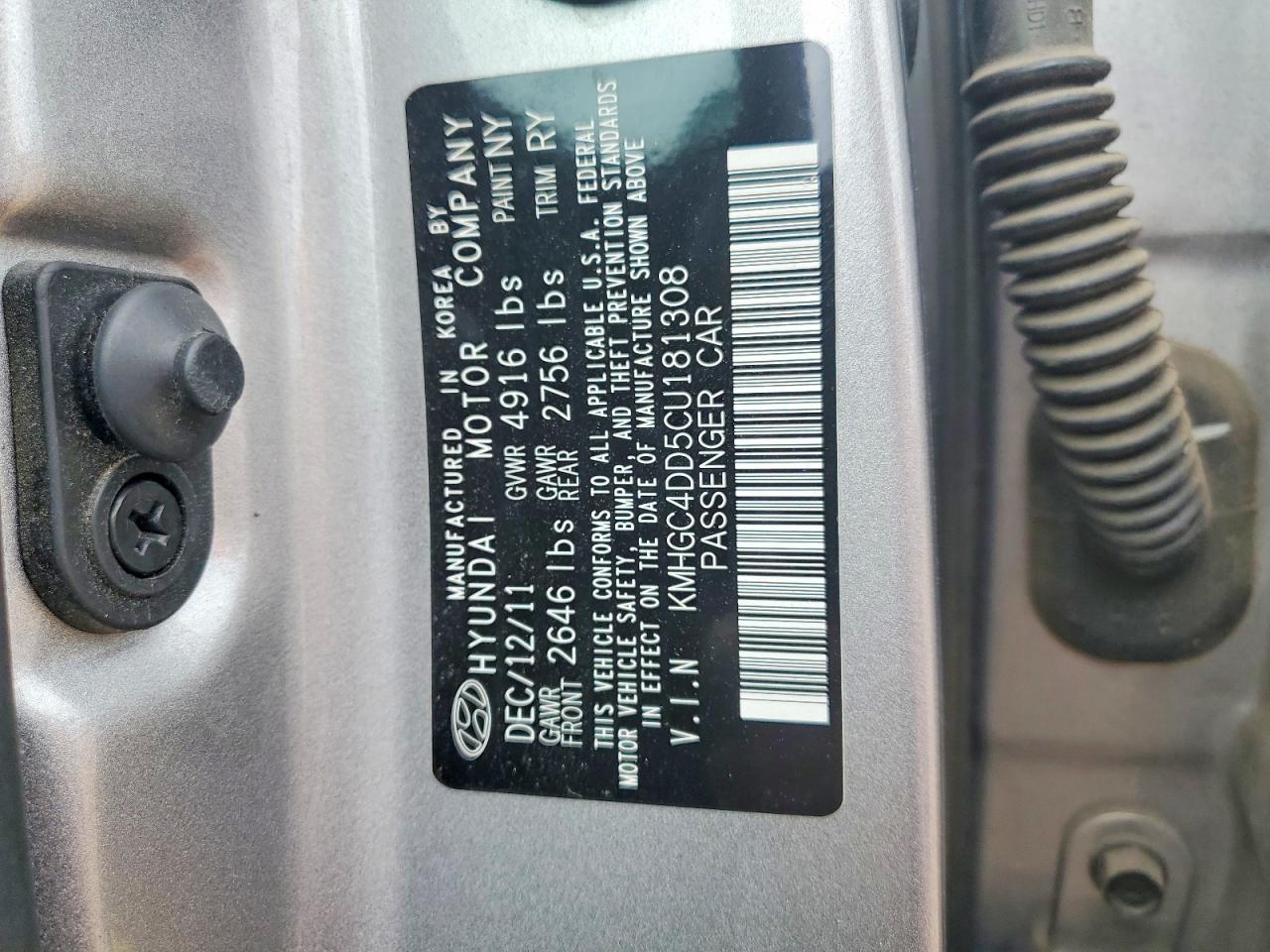 2012 HYUNDAI GENESIS 3.8L photo 37