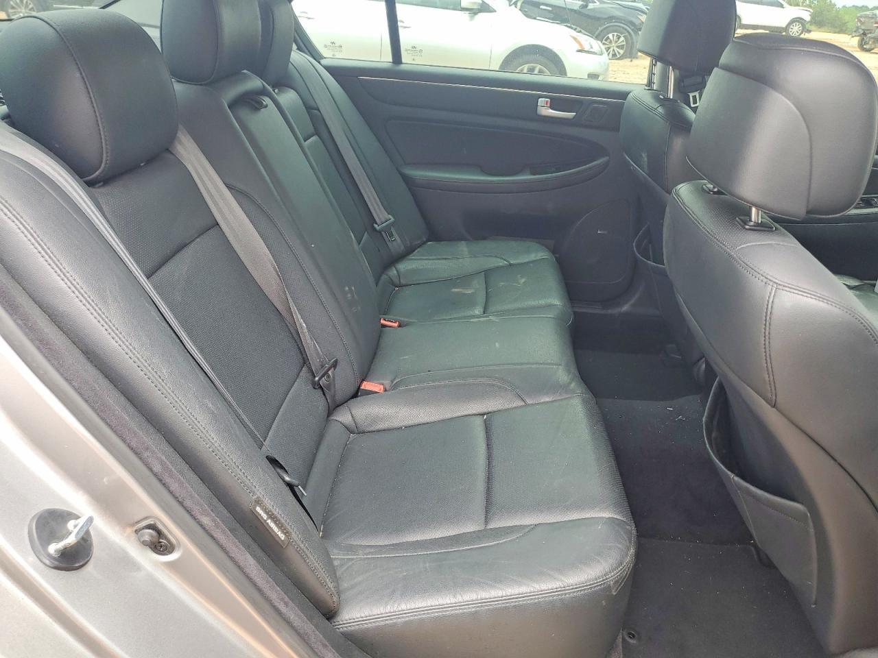 2012 HYUNDAI GENESIS 3.8L photo 28