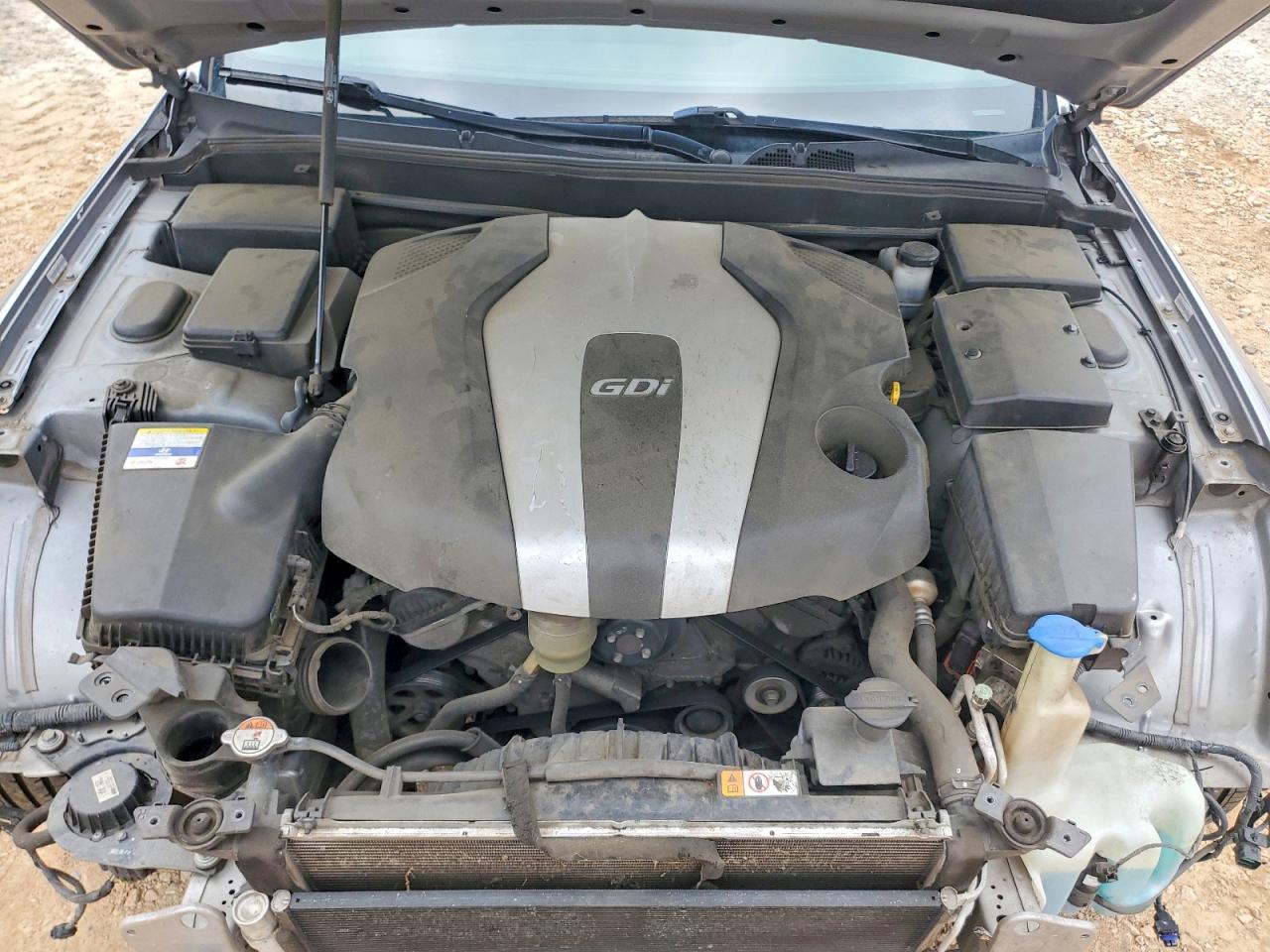 2012 HYUNDAI GENESIS 3.8L photo 31