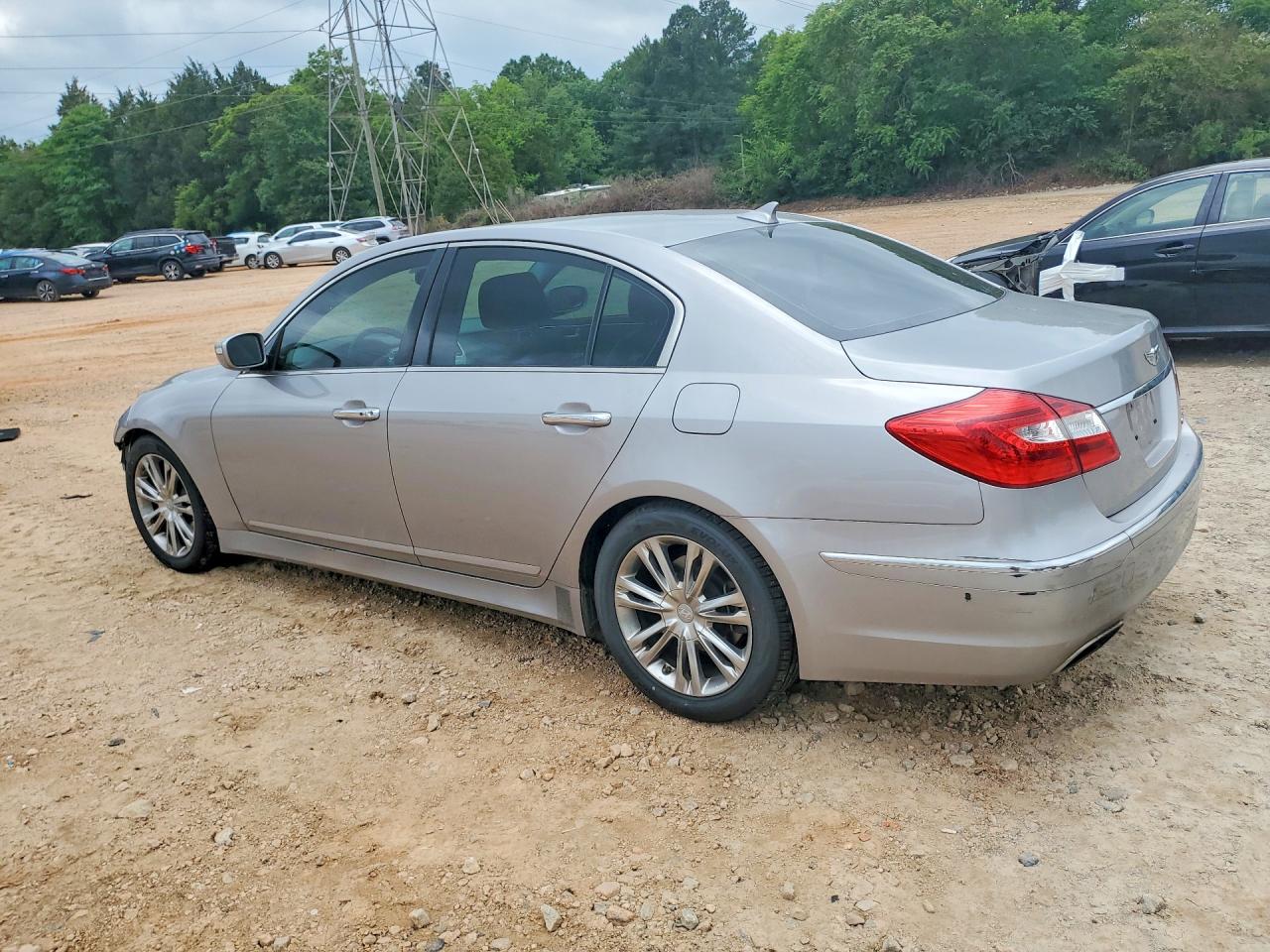 2012 HYUNDAI GENESIS 3.8L photo 4