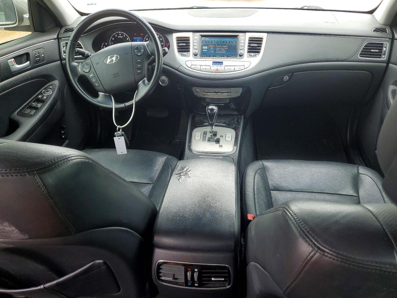 2012 HYUNDAI GENESIS 3.8L photo 22