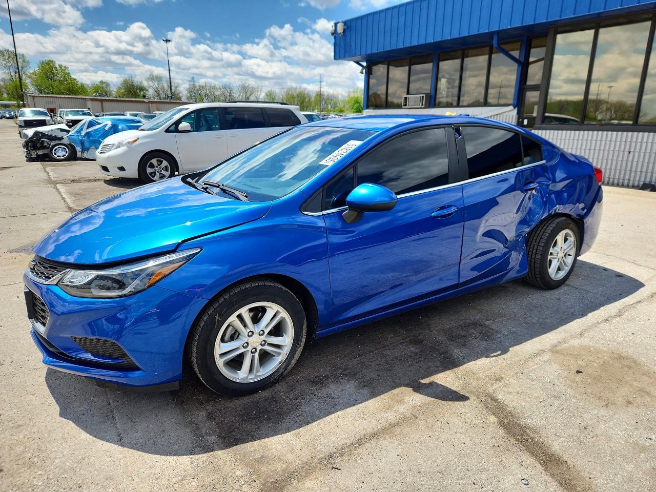 2017 CHEVROLET CRUZE