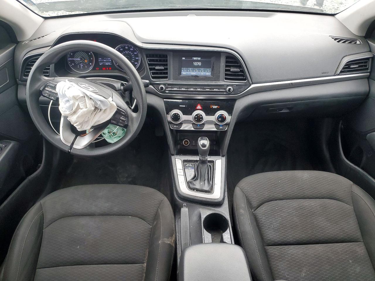 2019 HYUNDAI ELANTRA SE photo 15