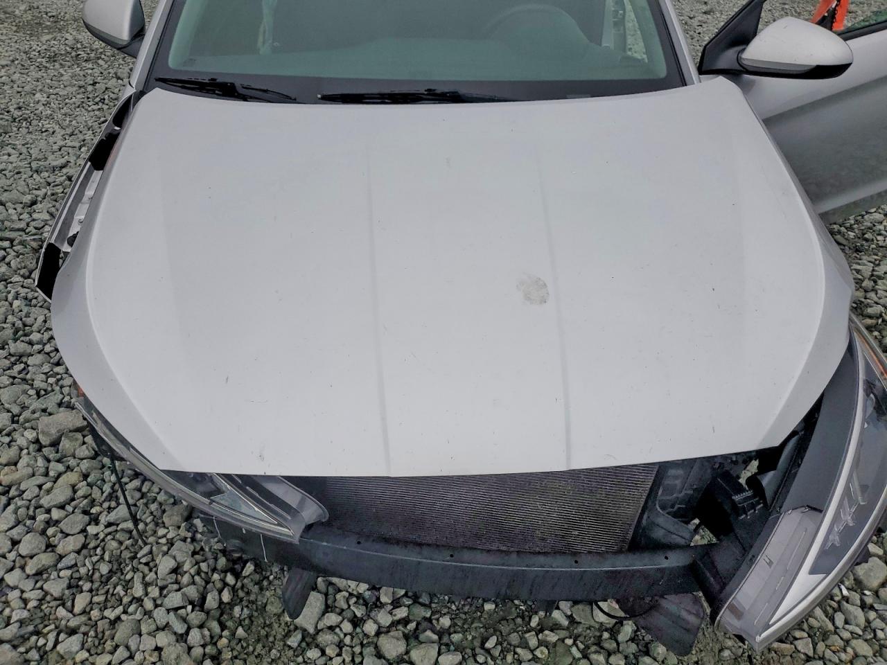 2019 HYUNDAI ELANTRA SE photo 21